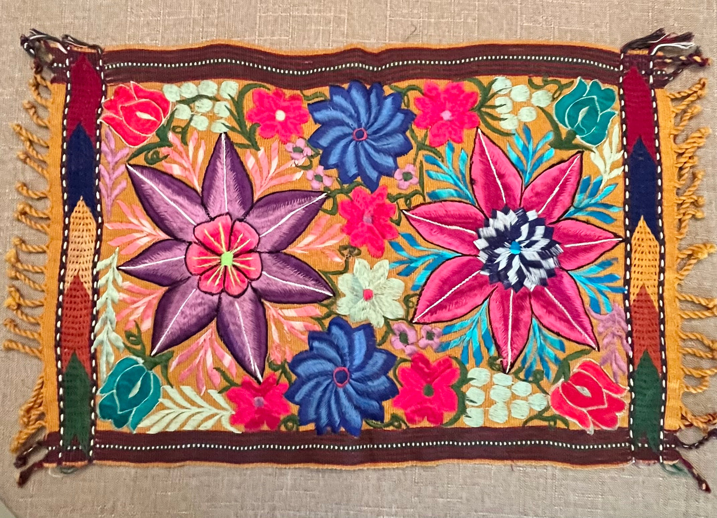 EmbroideredMulticolorFloralPlacemats color style Pink Pueblo